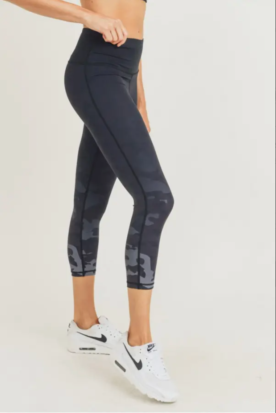 Camo Cropped Leggings