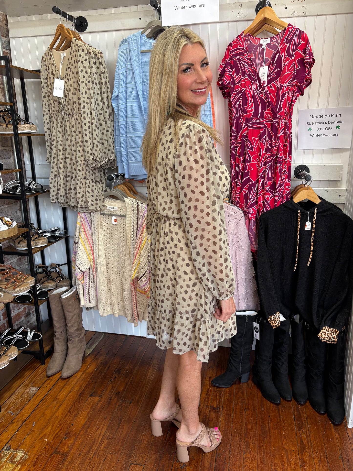 Gilli Beige Polka Dot Long Sleeve Dress