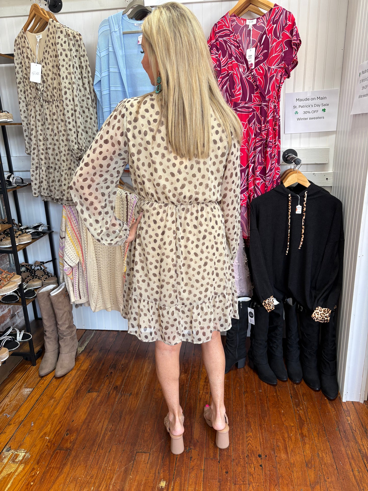 Gilli Beige Polka Dot Long Sleeve Dress